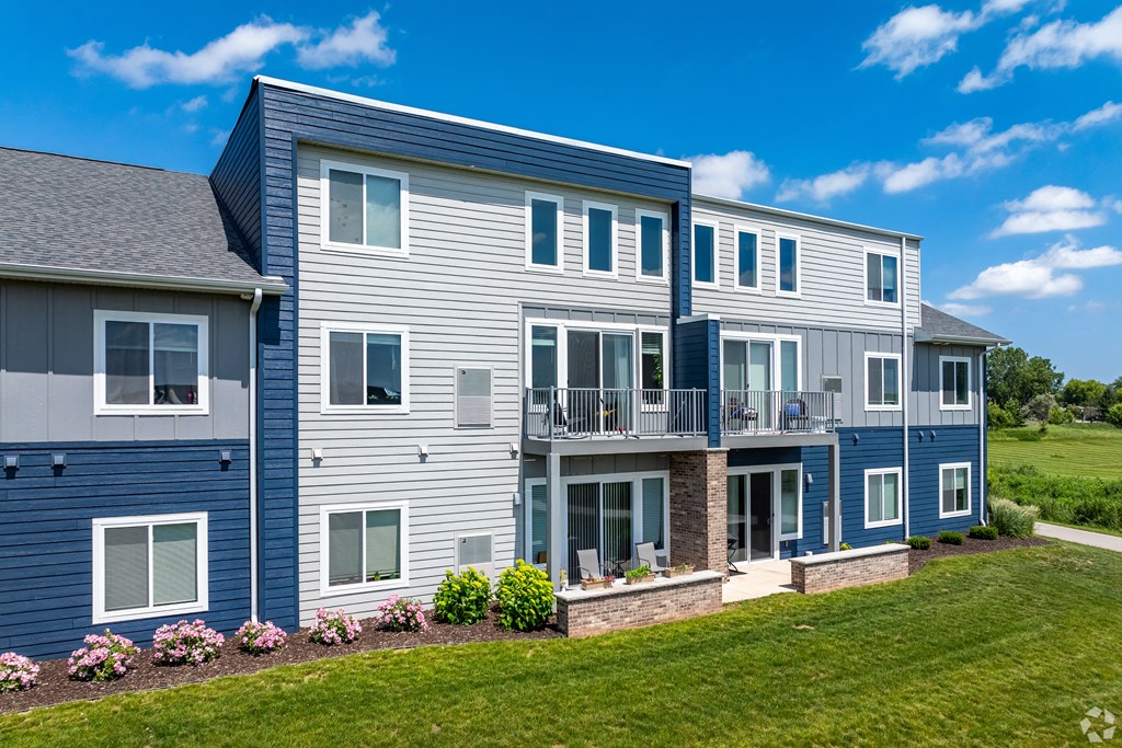 Howard Lofts Exterior