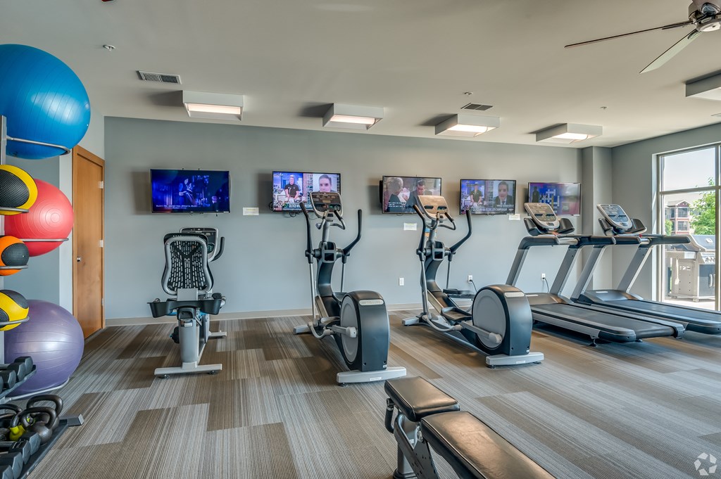Howard Commons Fitness Center