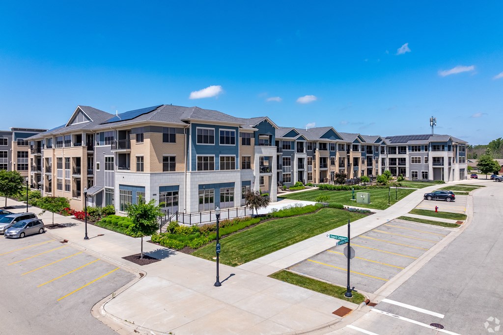 Howard Commons Exterior