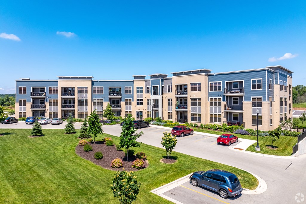 Howard Commons Exterior