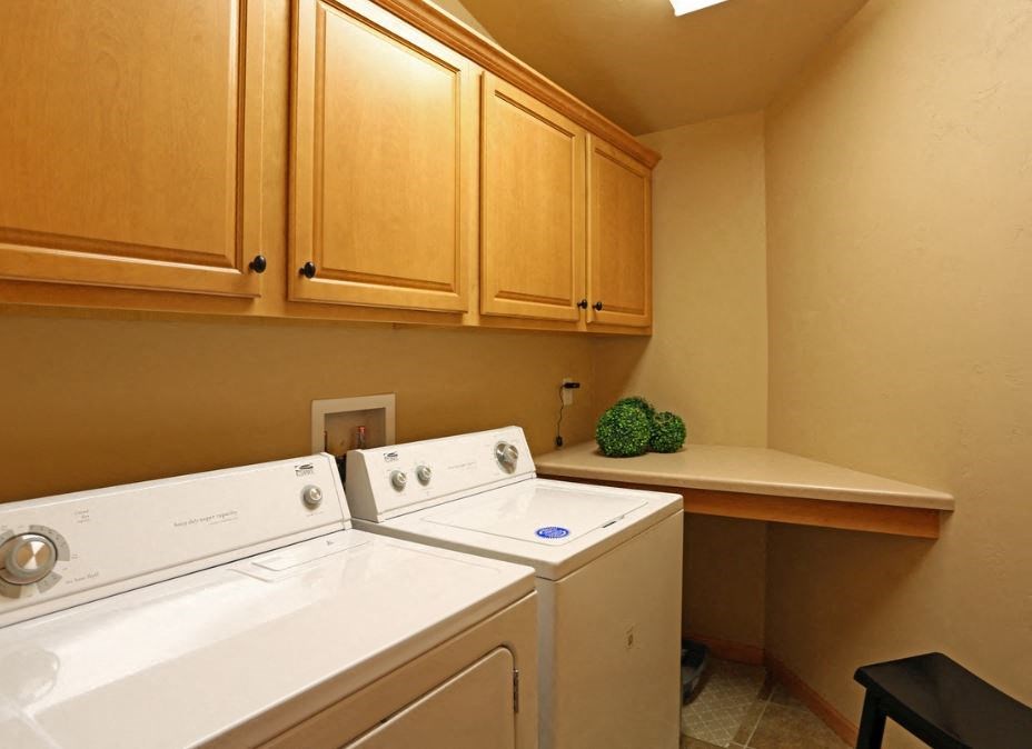 The Cove at Crystal Lake