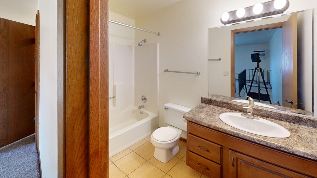 Pilgrim Way Townhomes And Ridge Rd Homes