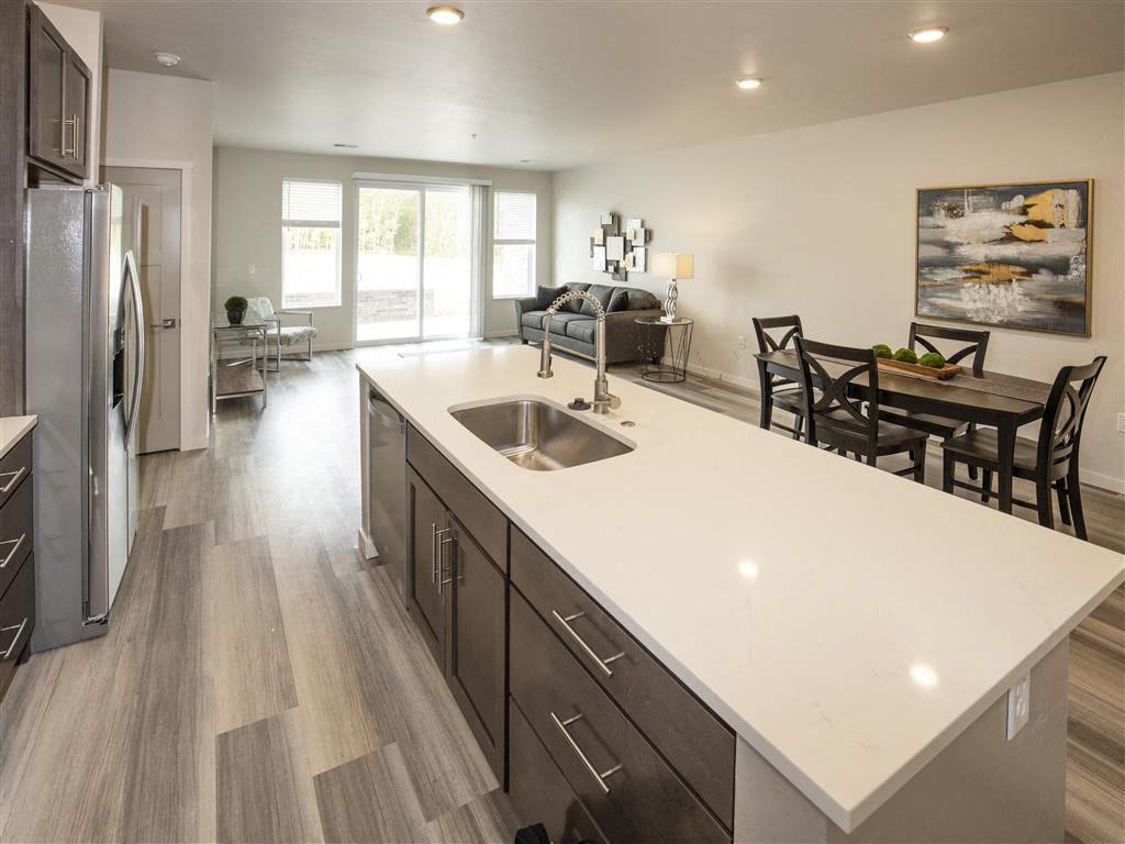 The Cove at Crystal Lake