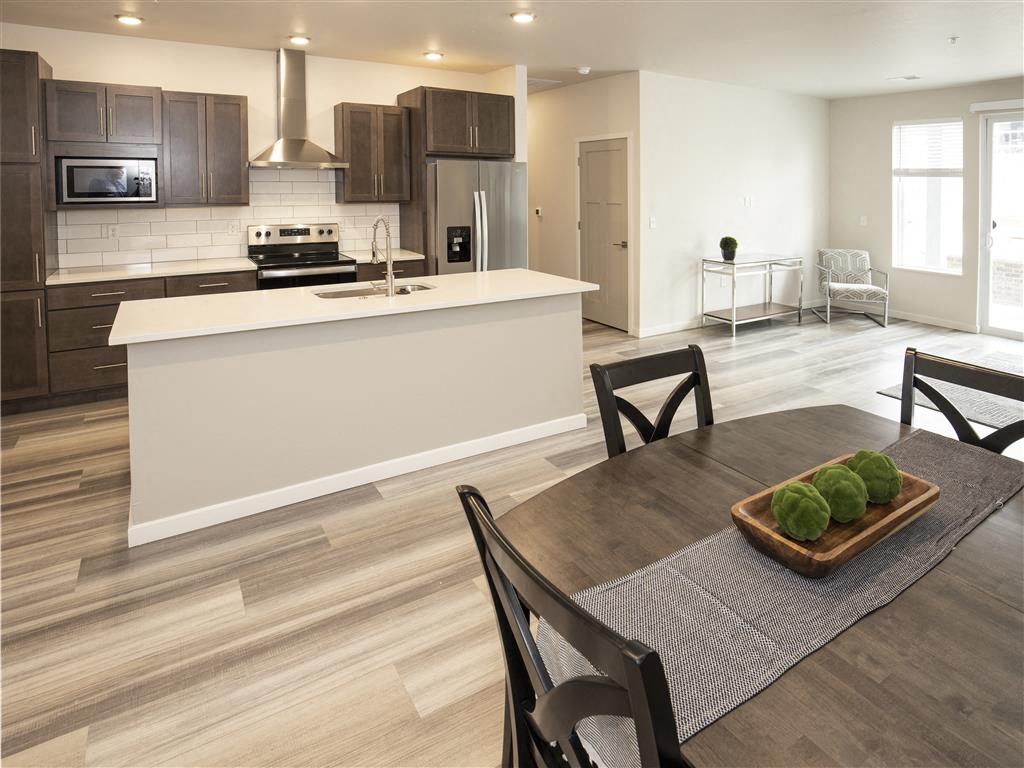 The Cove at Crystal Lake