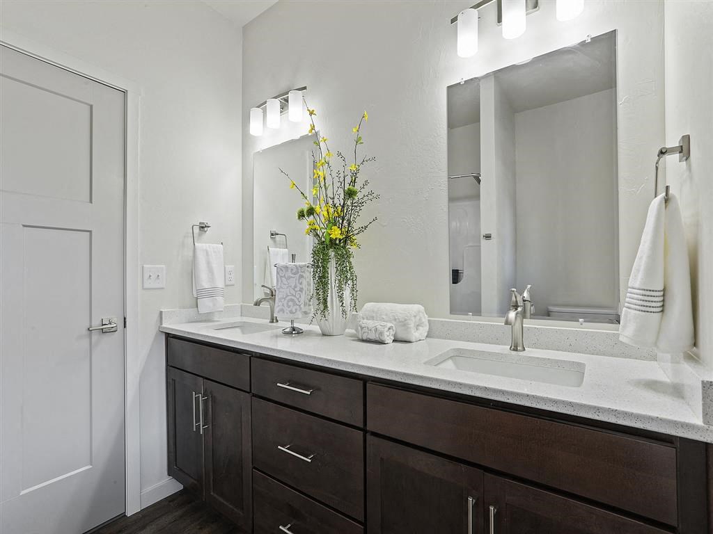 Pilgrim Way Townhomes And Ridge Rd Homes