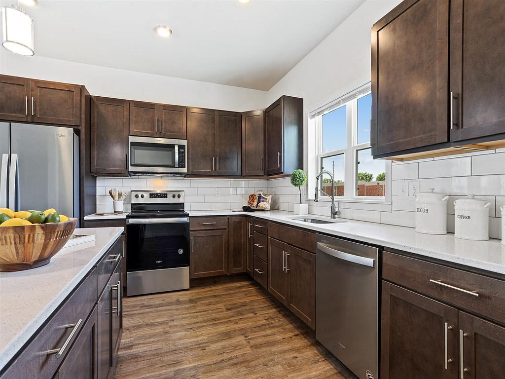 Pilgrim Way Townhomes And Ridge Rd Homes