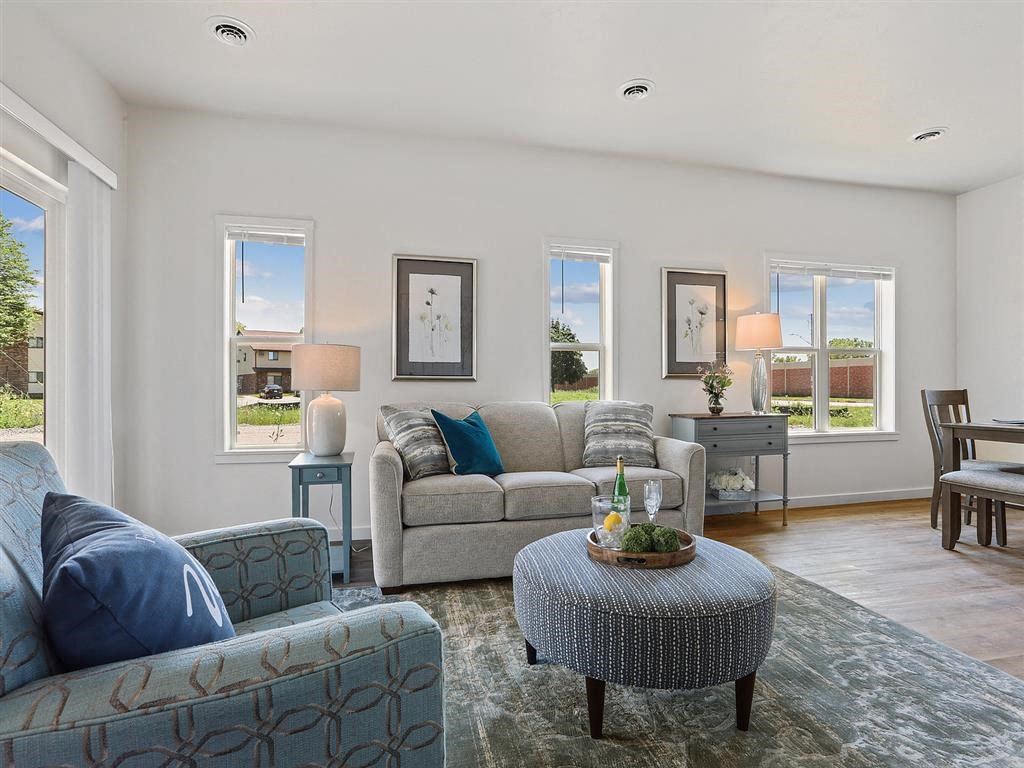 Pilgrim Way Townhomes And Ridge Rd Homes