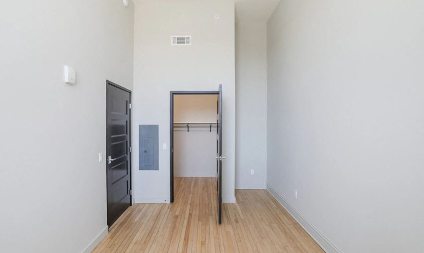 Whitney School Lofts