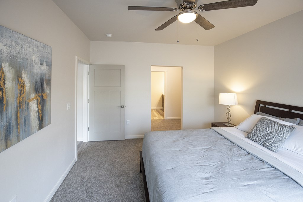 Howard Lofts, 2 Bed, 2 Bath, Bedroom