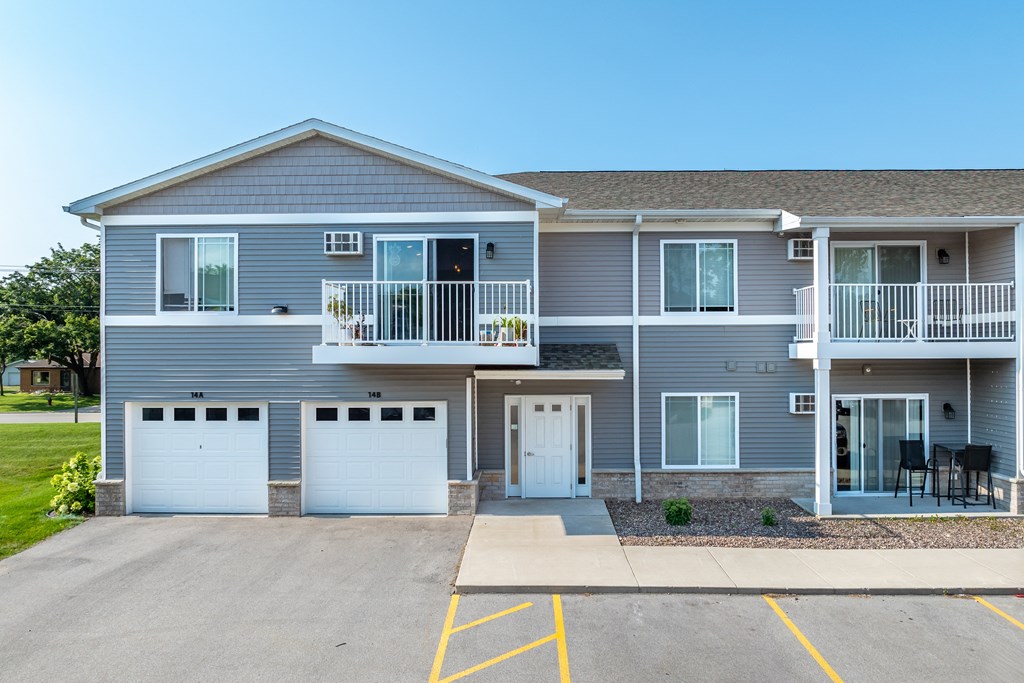 Riverbank Apartments