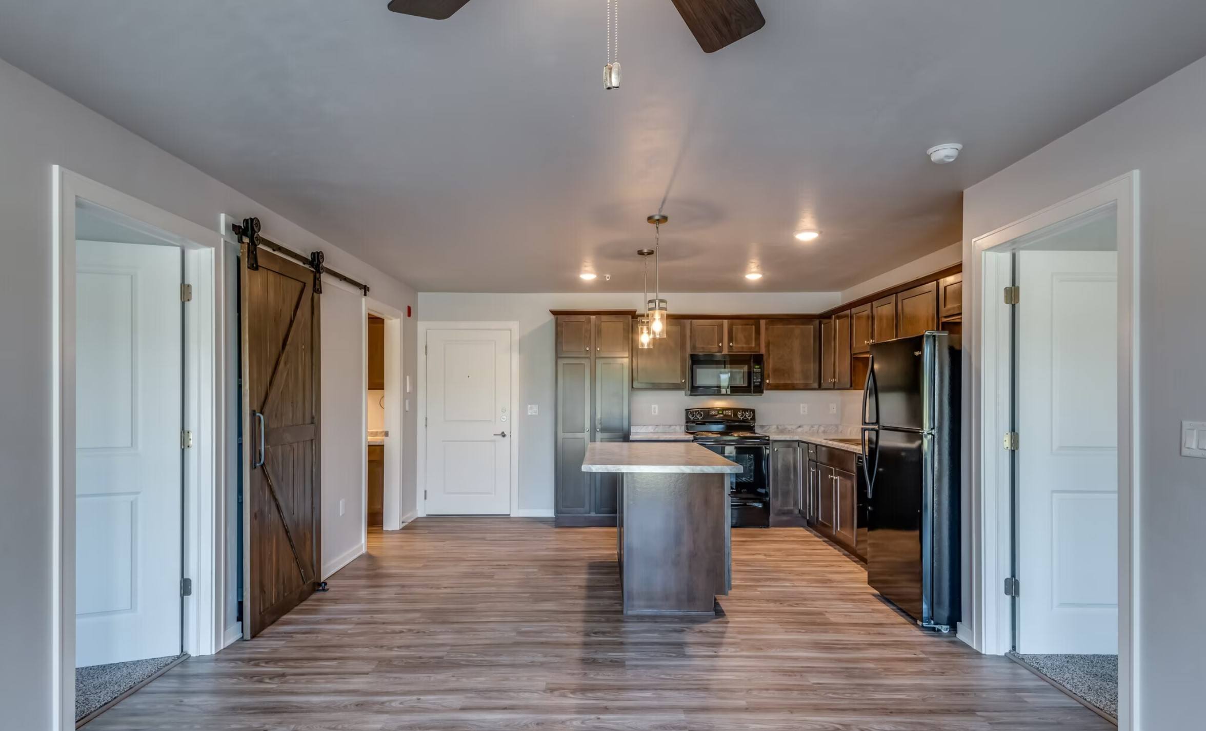 Bay Pointe Apartments