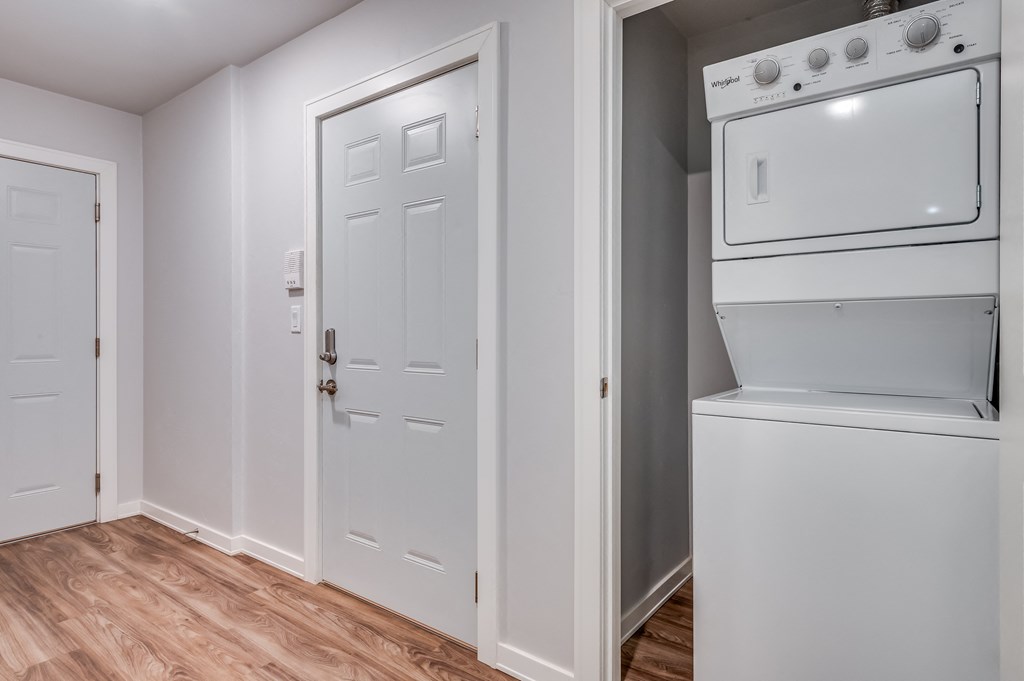 Riverbank Apartments