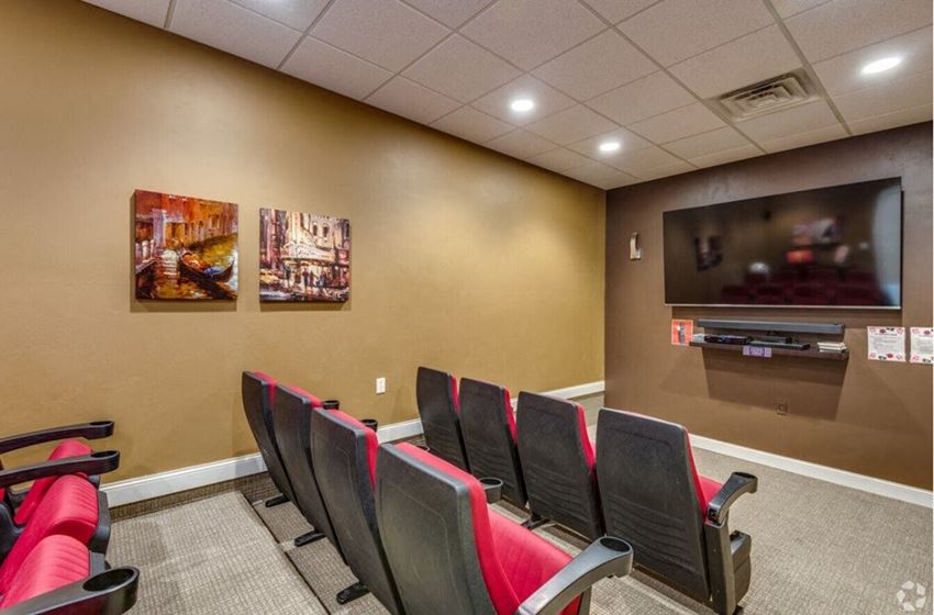 Theater Theater - Photo Gallery