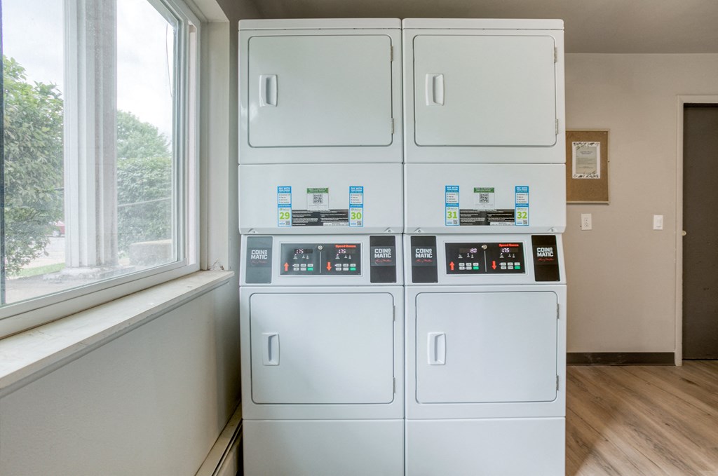 On site Laundry Facilities with 4 dryers