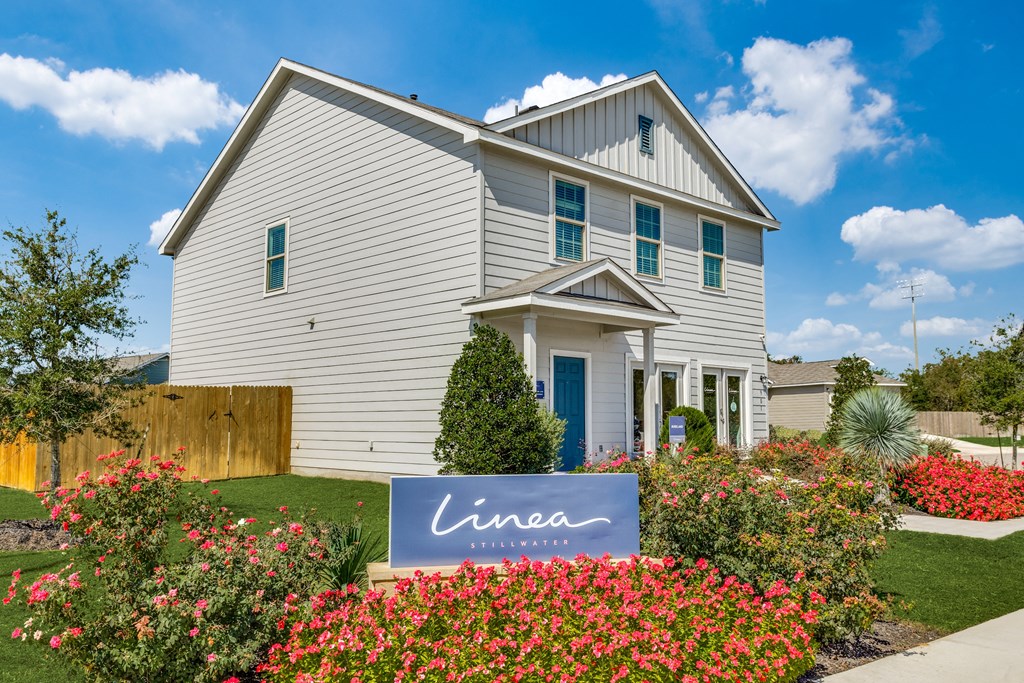 Linea Stillwater Rental Homes Model Home and Monument Sign