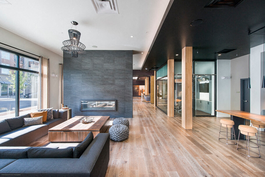 Gunbarrel Center  Fireplace Lounge