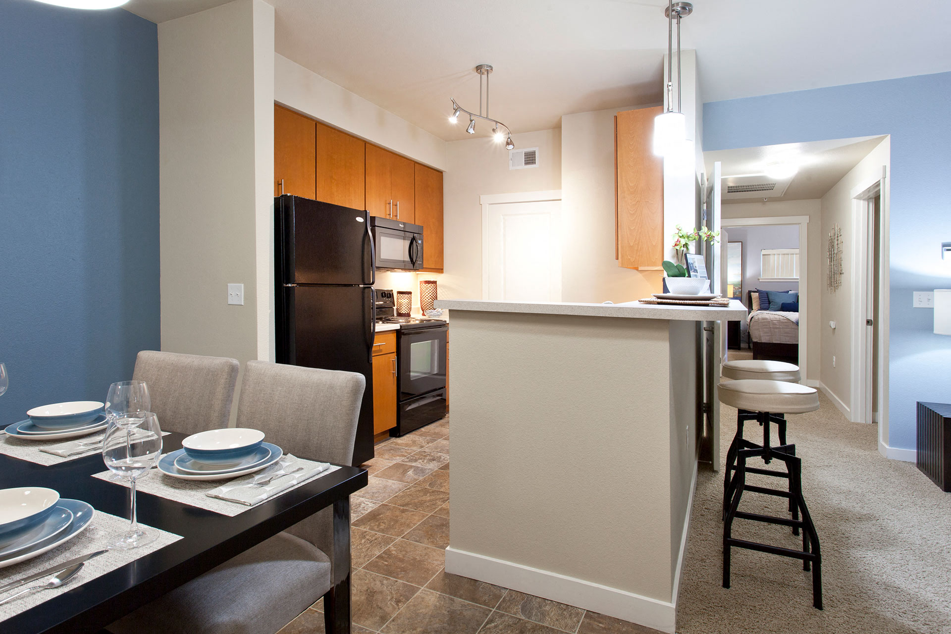 Island View Apartments Richland, Washington Kitchen and Counter