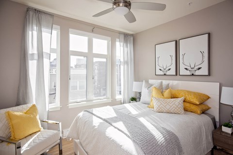 North Hollow Apartments Model Bedroom