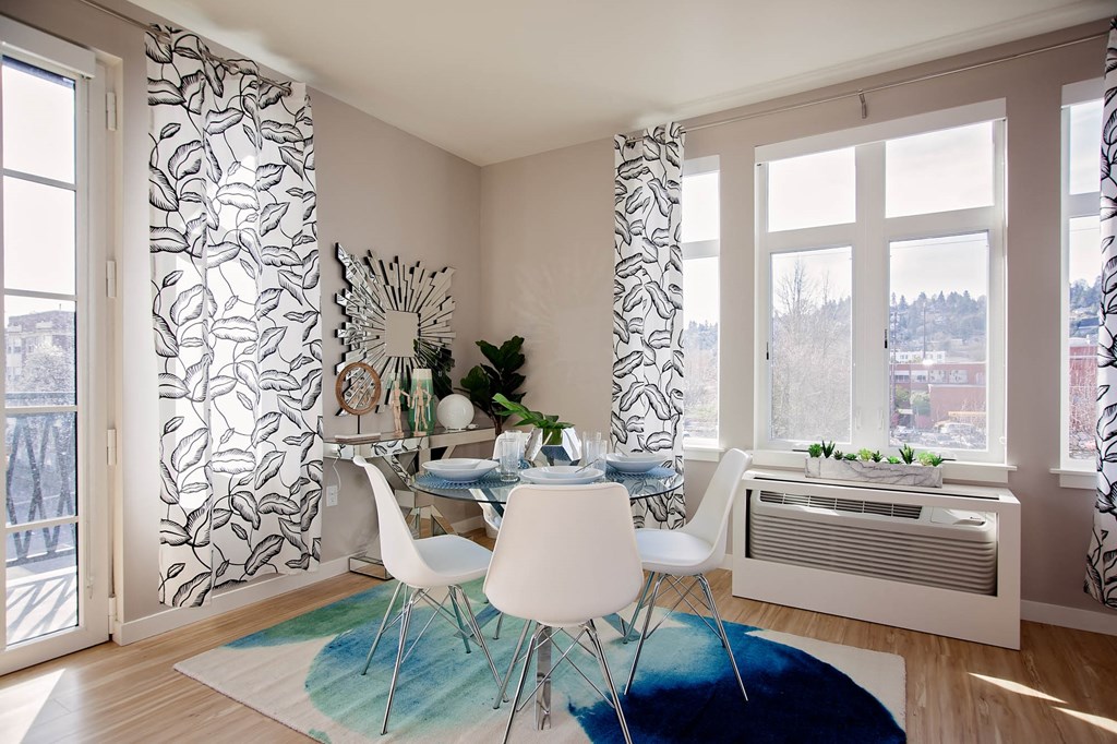 North Hollow Apartments Model Dining Room