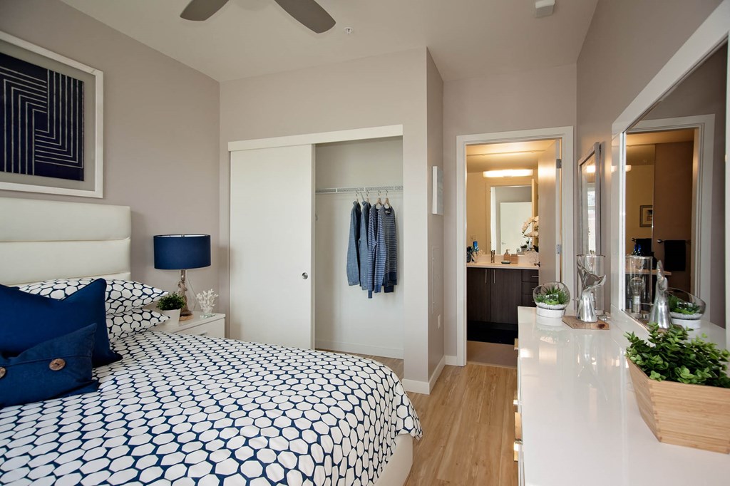 North Hollow Apartments Model Bedroom