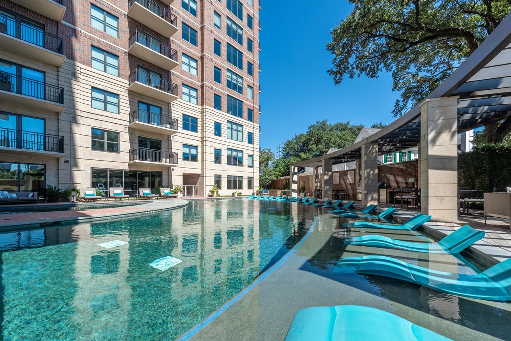Built-In Pool Loungers