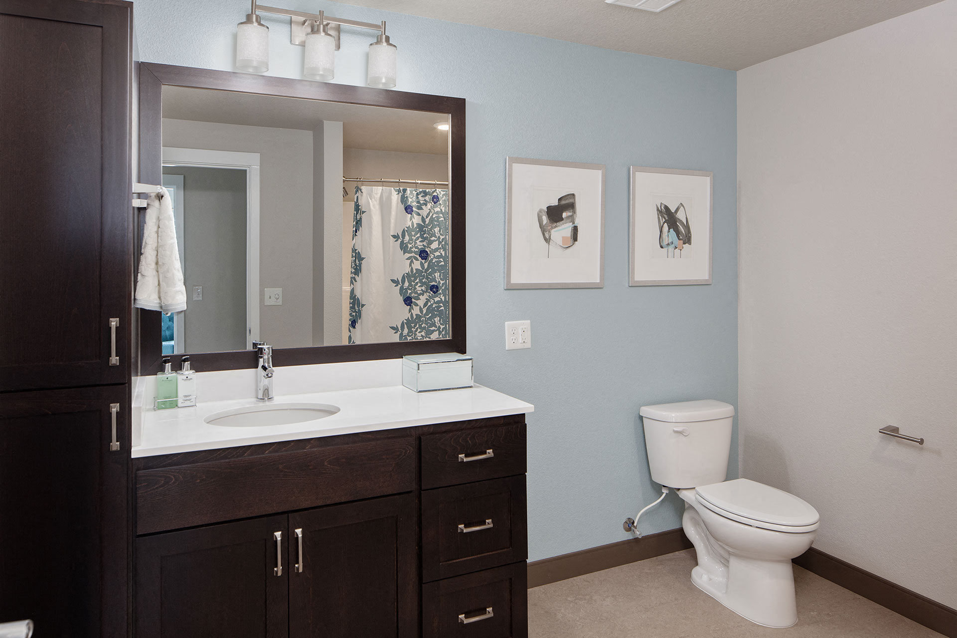 Portera at the Grove_Wilsonville  Modern finishes