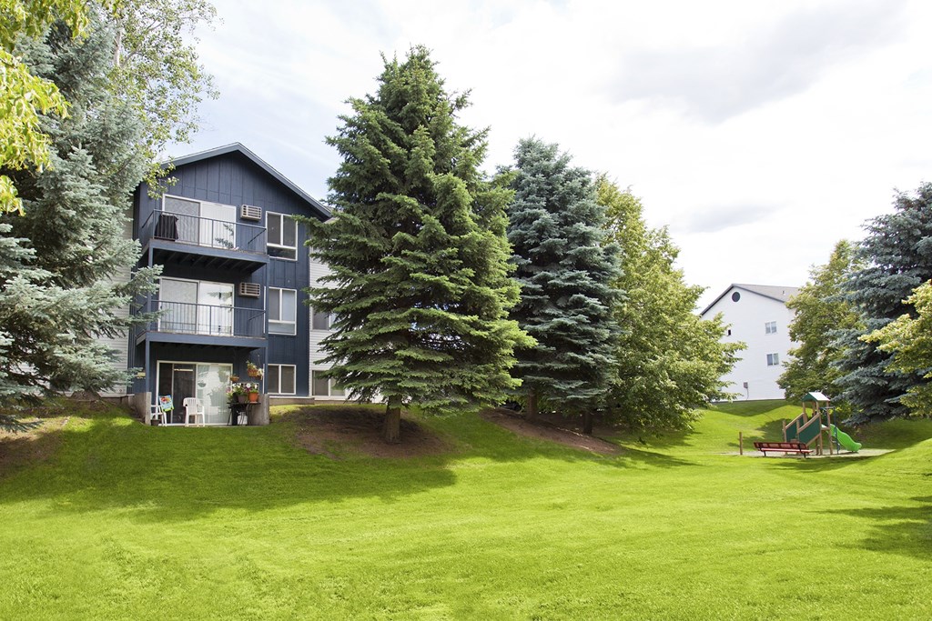 The Whimsical Pig Apartments Outdoor Landscaping