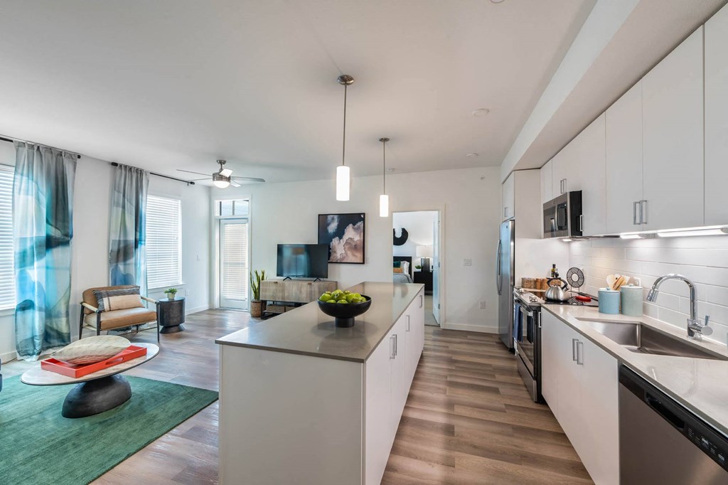 Corsair Apartments Kitchen