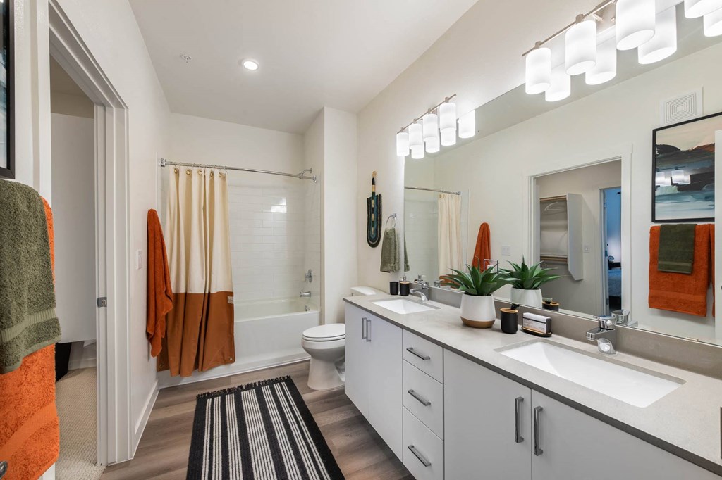Corsair Apartments Bathroom with Double Vanity