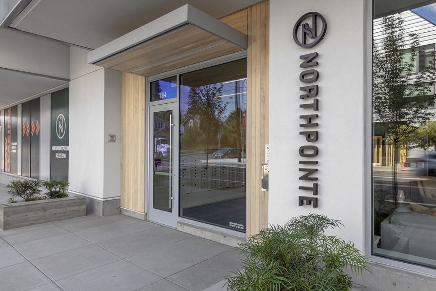 Northpointe Apartments Exterior of Leasing Center