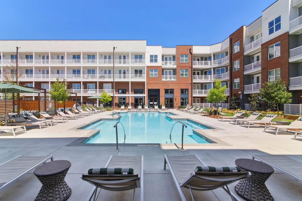 Resort-Style Swimming Pool