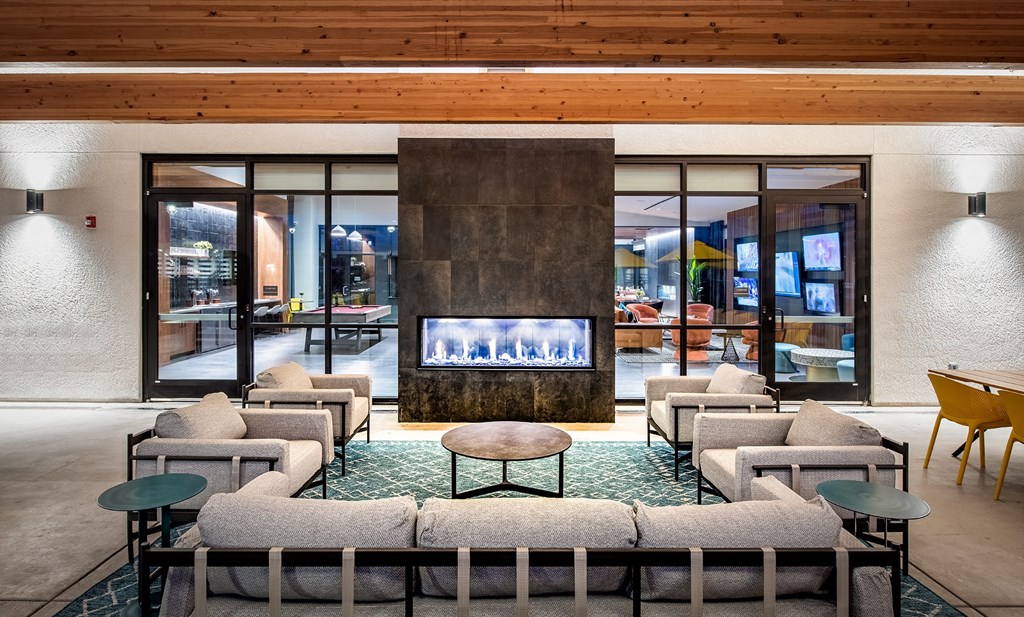 Outdoor Fireplace Lounge