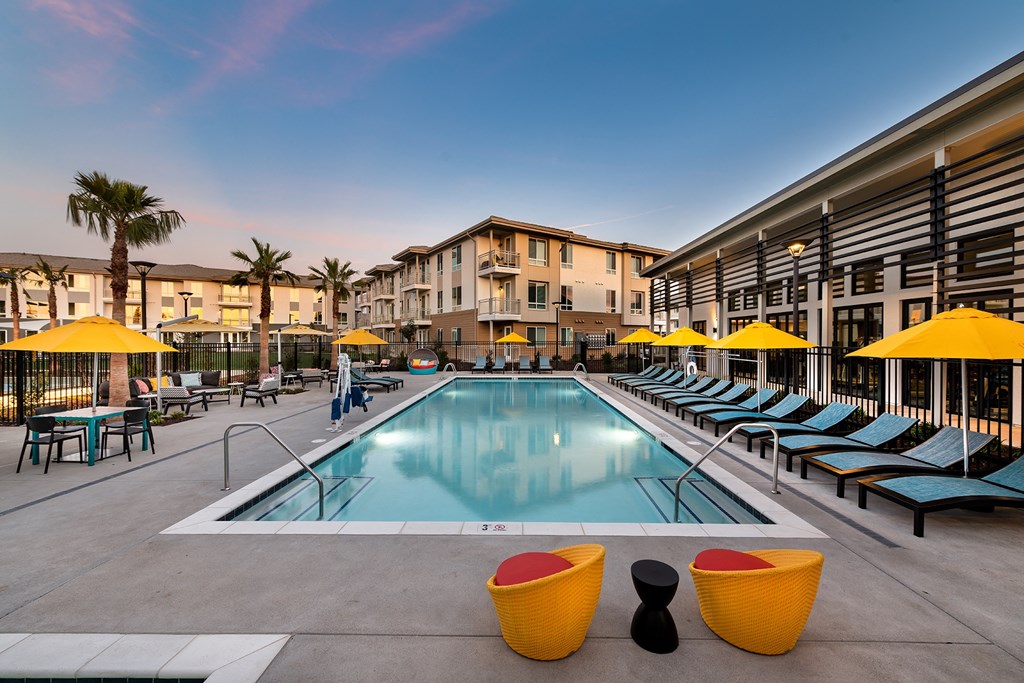 Resort-Worthy Pool & Spa