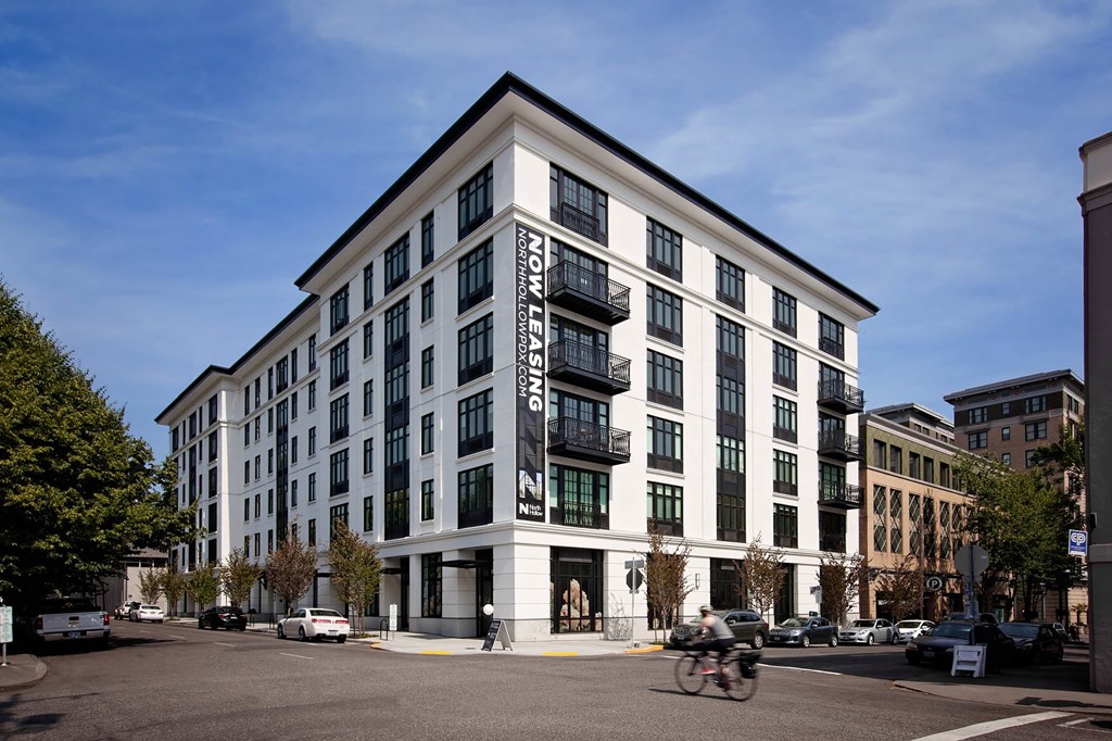 North Hollow Apartments Exterior Building