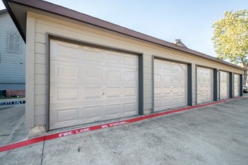 Garages Available - Photo Gallery 20