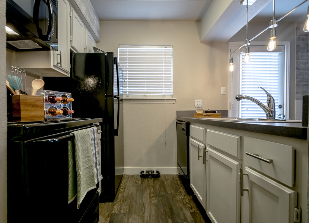 Well Equipped Kitchen at The Hamptons, Dallas, TX