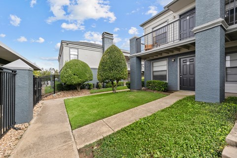 Walking Path at 5636 Apartment Homes, Dallas, TX