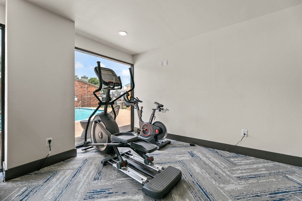 Gym equipment at The Hills at Ironhorse, North Richland Hills