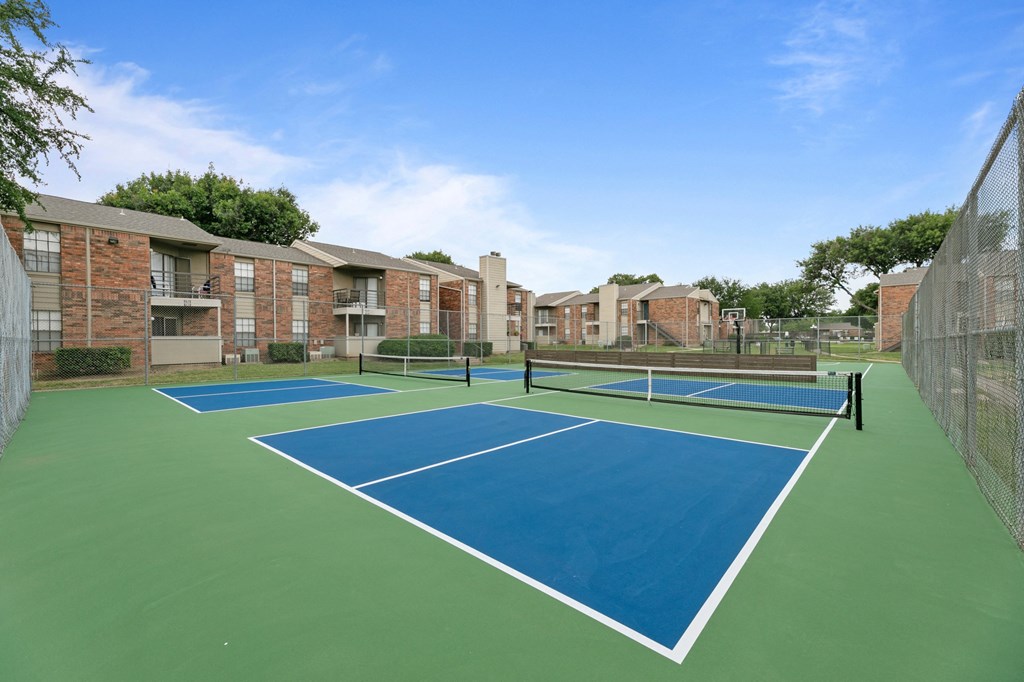 tennis court at The Hudson, North Richland Hills, Texas