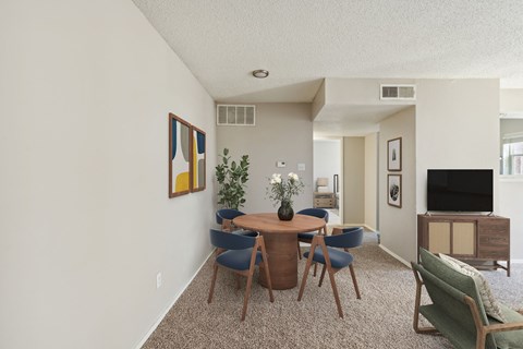 Dinning area at The Hamptons, Texas, 75287