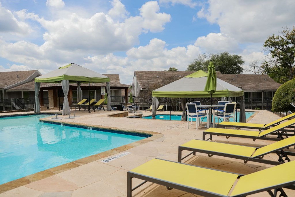 Pool With Sundecks at Aero White Rock, Texas