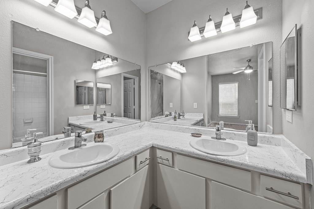 Welcome to 1701 at Eldorado Apartment Homes at McKinney, TX.