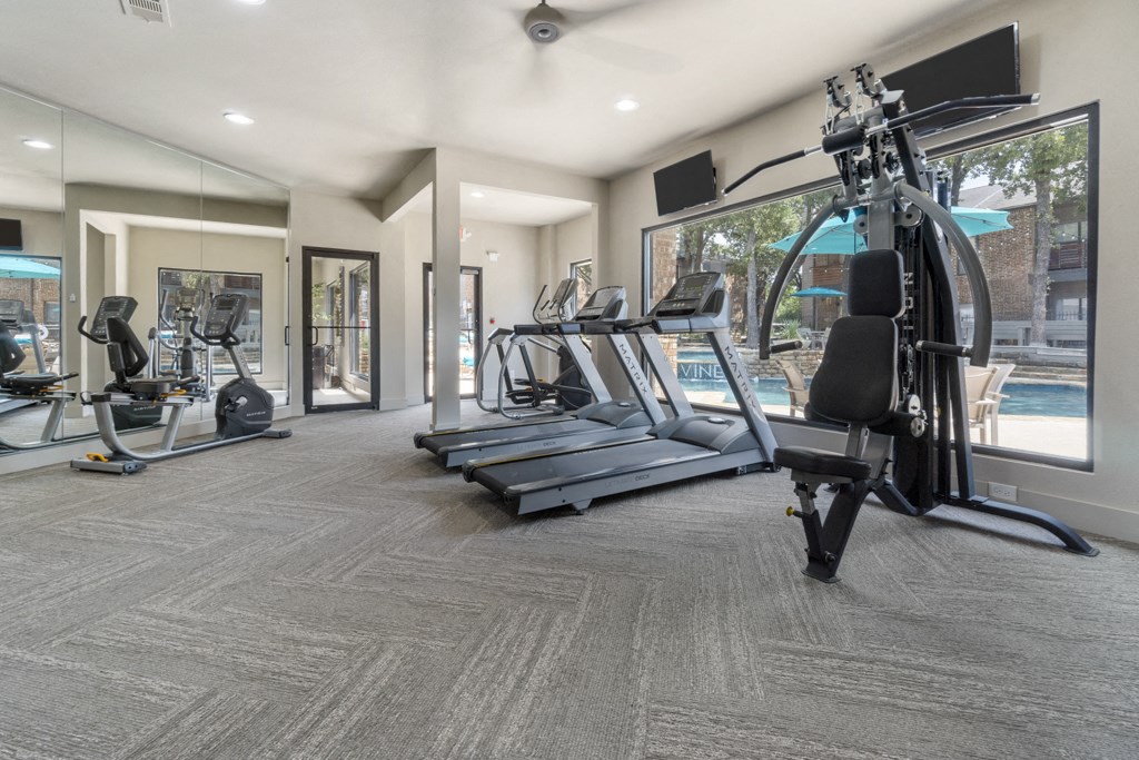 the estates with gym equipment