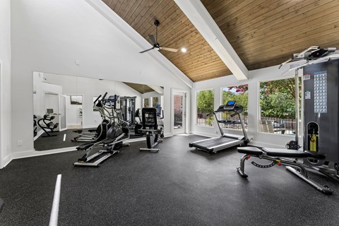 5700 N Knoll 1-2 Beds Apartment for Rent