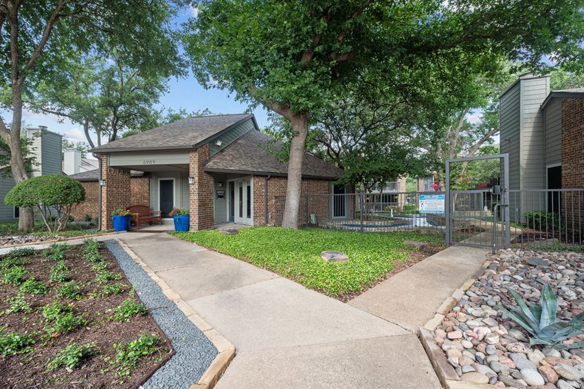 Legacy Apartments leasing office - Photo Gallery