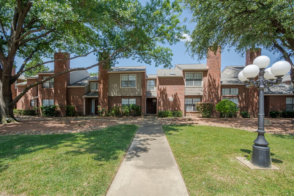 Walking at Amberly Village Townhomes, Garland, Texas