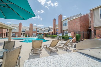 2735 N Garland Ave 2 Beds Apartment for Rent - Photo Gallery 5