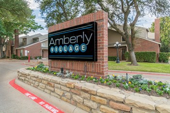Amberly Village Townhomes 2735 N Garland Ave Garland Tx Rentcafe Amberly Village Townhomes 2735 N Garland Ave Garland Tx Rentcafe
