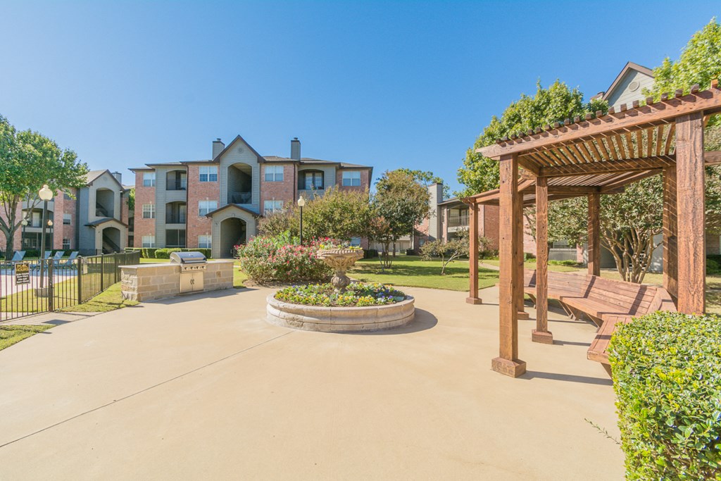 Courtyard at Fountains of Denton in Denton, TX