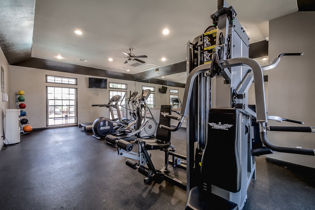 the gym at 1861 muleshoe road